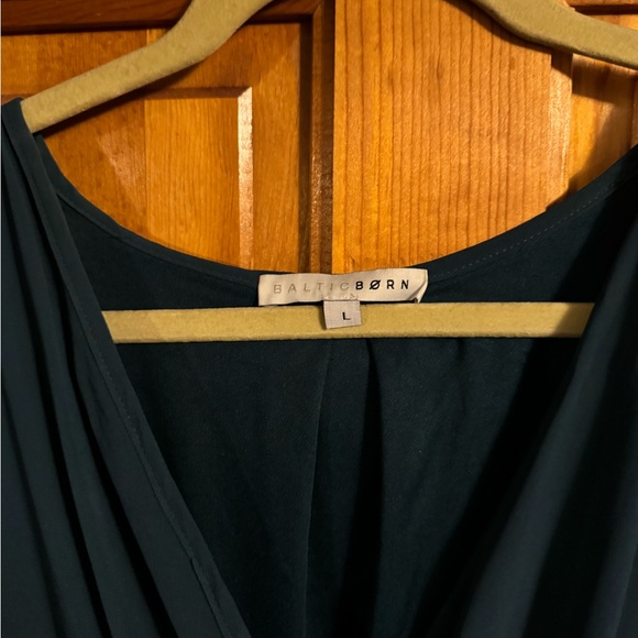 Baltic Born formal dress - Picture 3 of 5